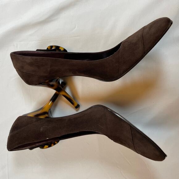 Via Spiga Vintage Italy Chocolate Brown Suede Tortoise Shell Buckle Pumps Sz 10 - Picture 8 of 9